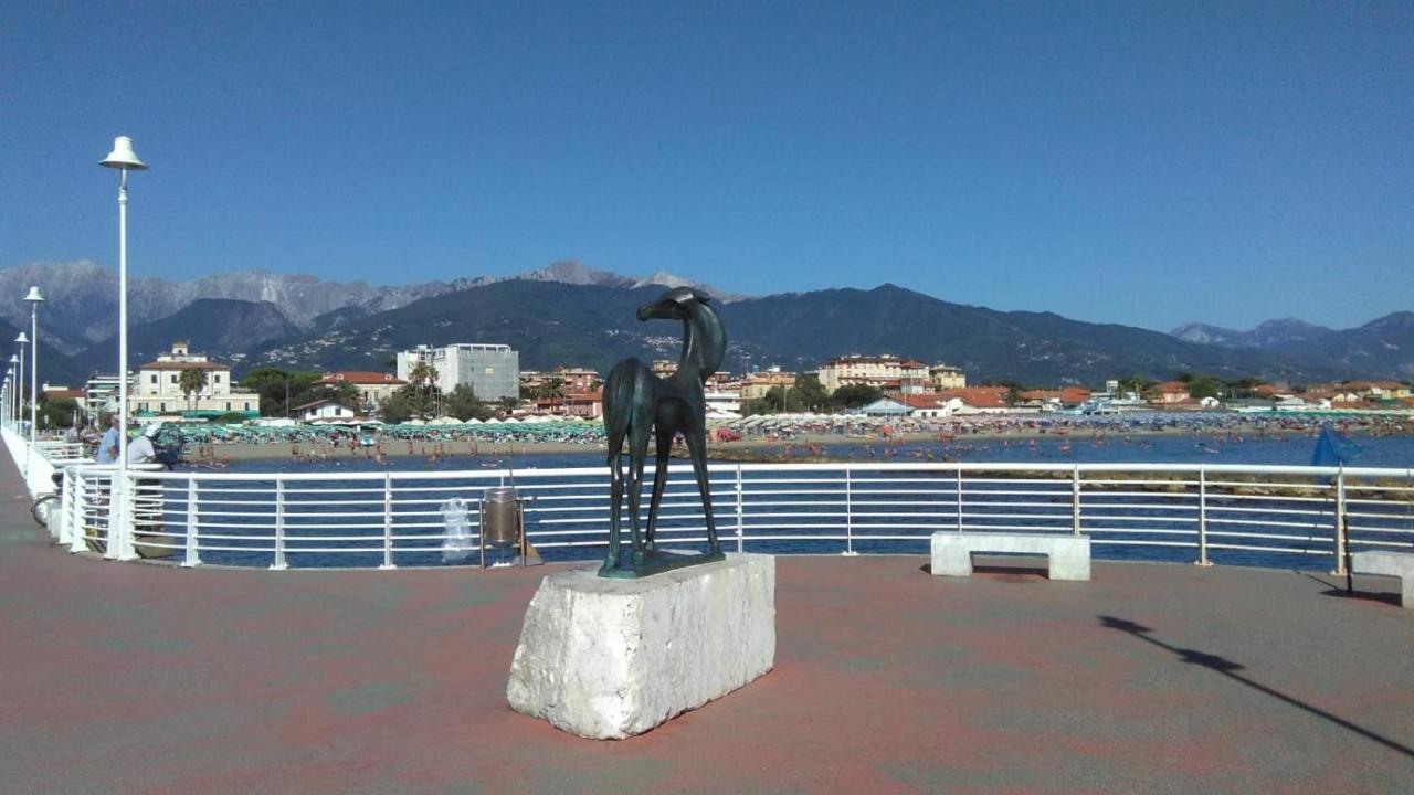 Appartamento Mare Pital Marina di Massa Kültér fotó